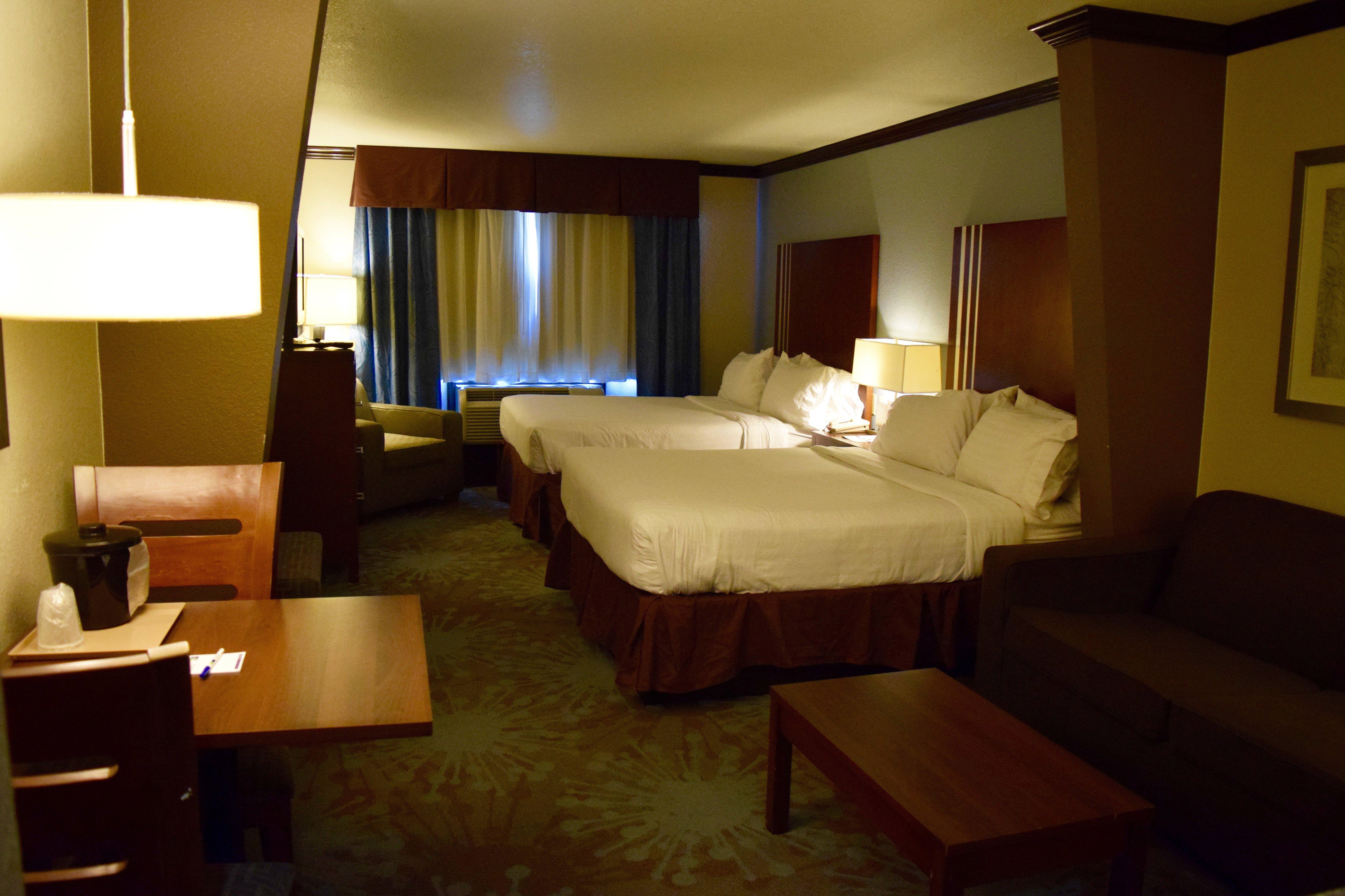 Holiday Inn Express & Suites San Antonio Nw Near Seaworld By Ihg Exterior foto