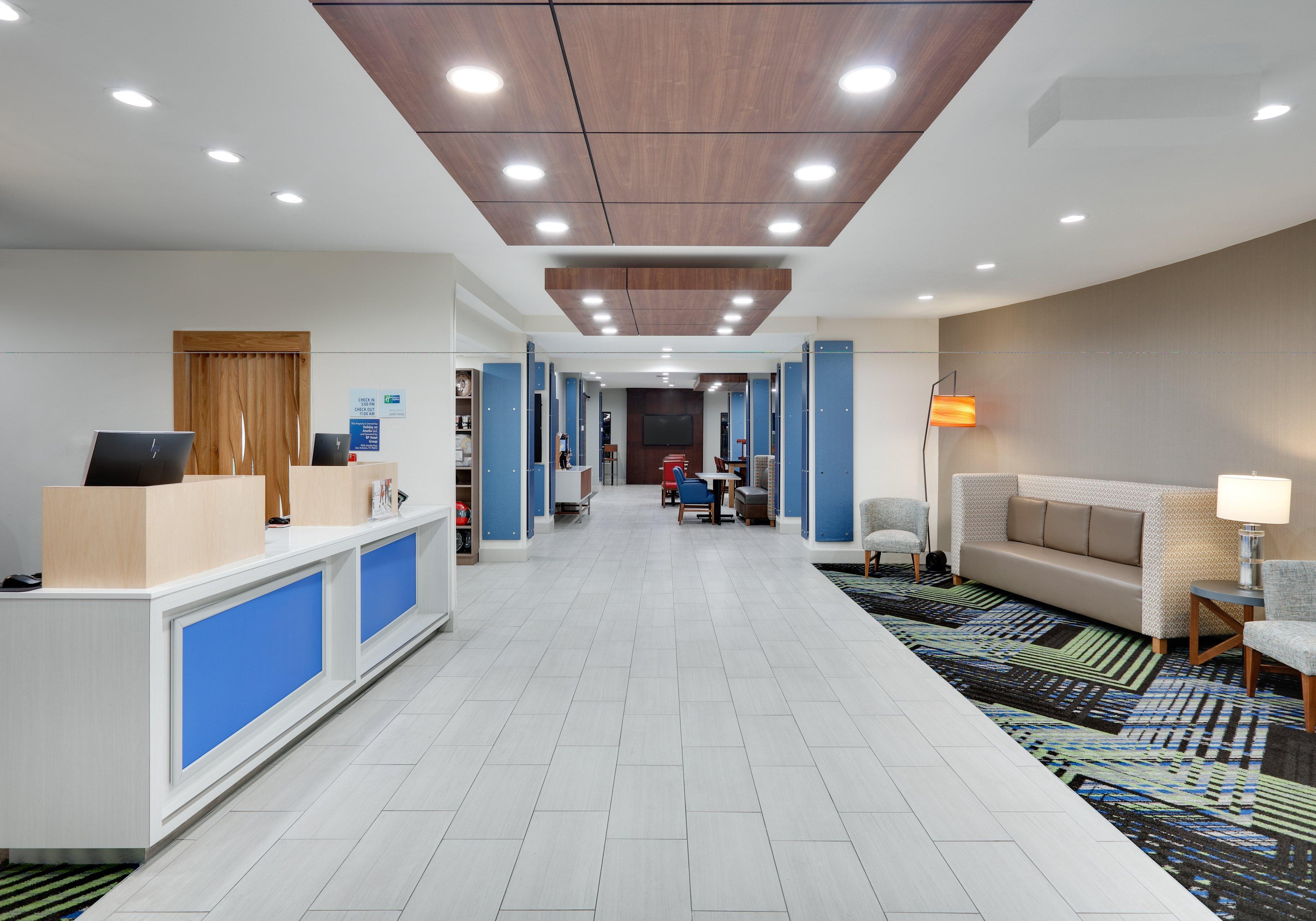 Holiday Inn Express & Suites San Antonio Nw Near Seaworld By Ihg Exterior foto