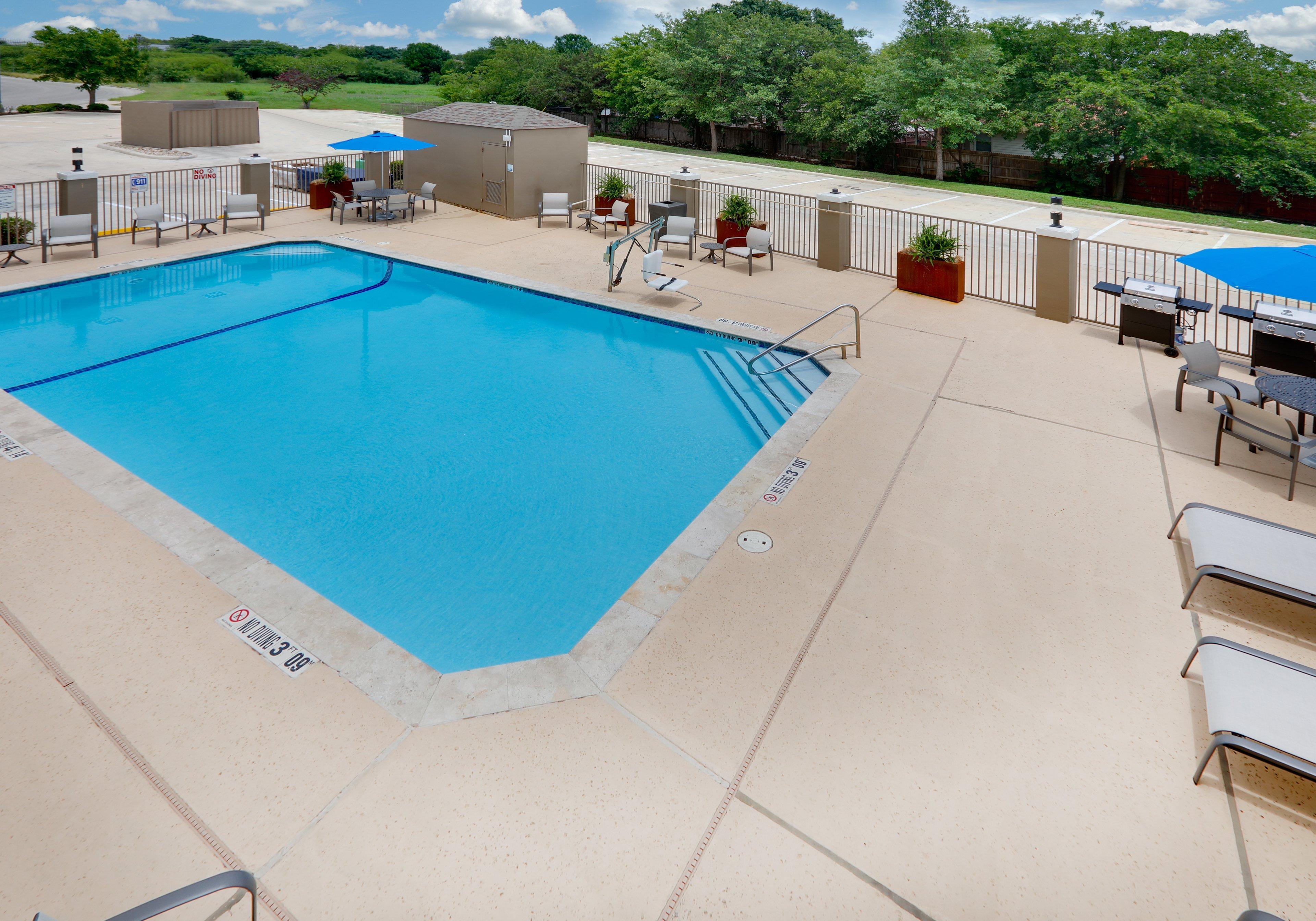 Holiday Inn Express & Suites San Antonio Nw Near Seaworld By Ihg Exterior foto