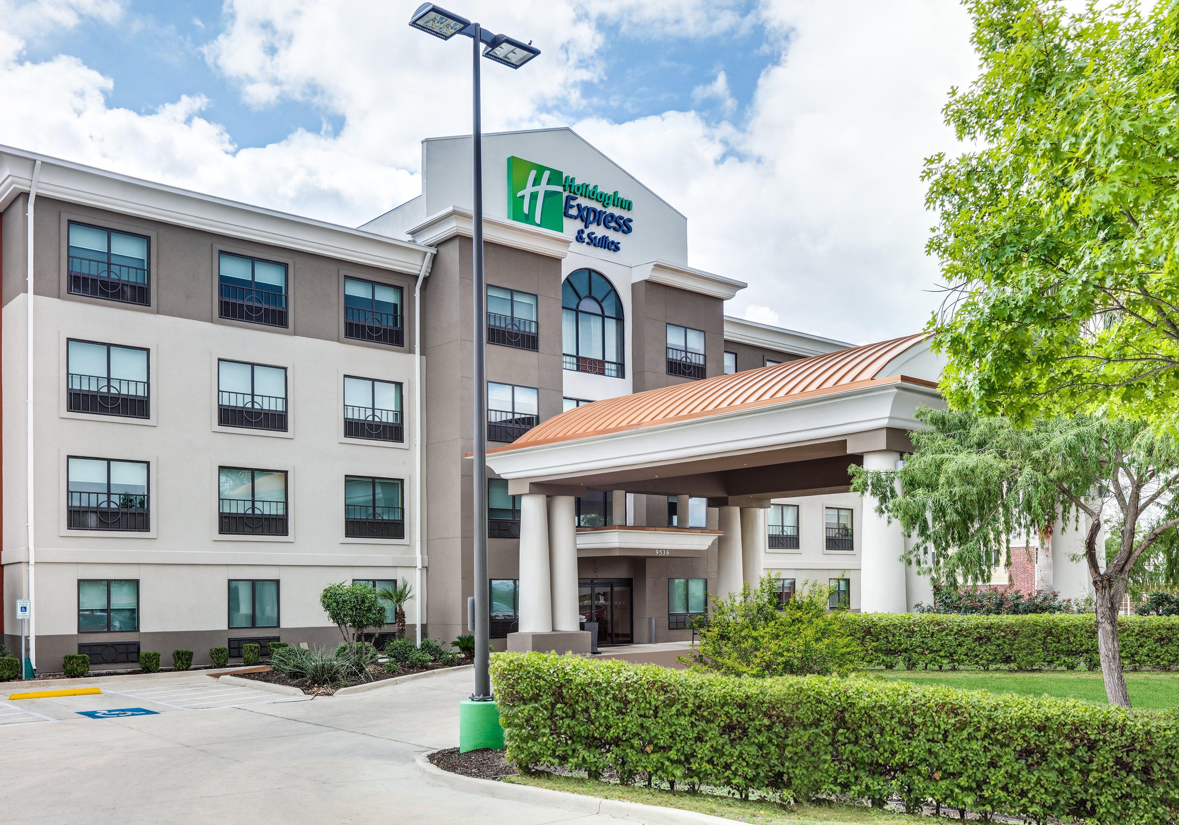 Holiday Inn Express & Suites San Antonio Nw Near Seaworld By Ihg Exterior foto